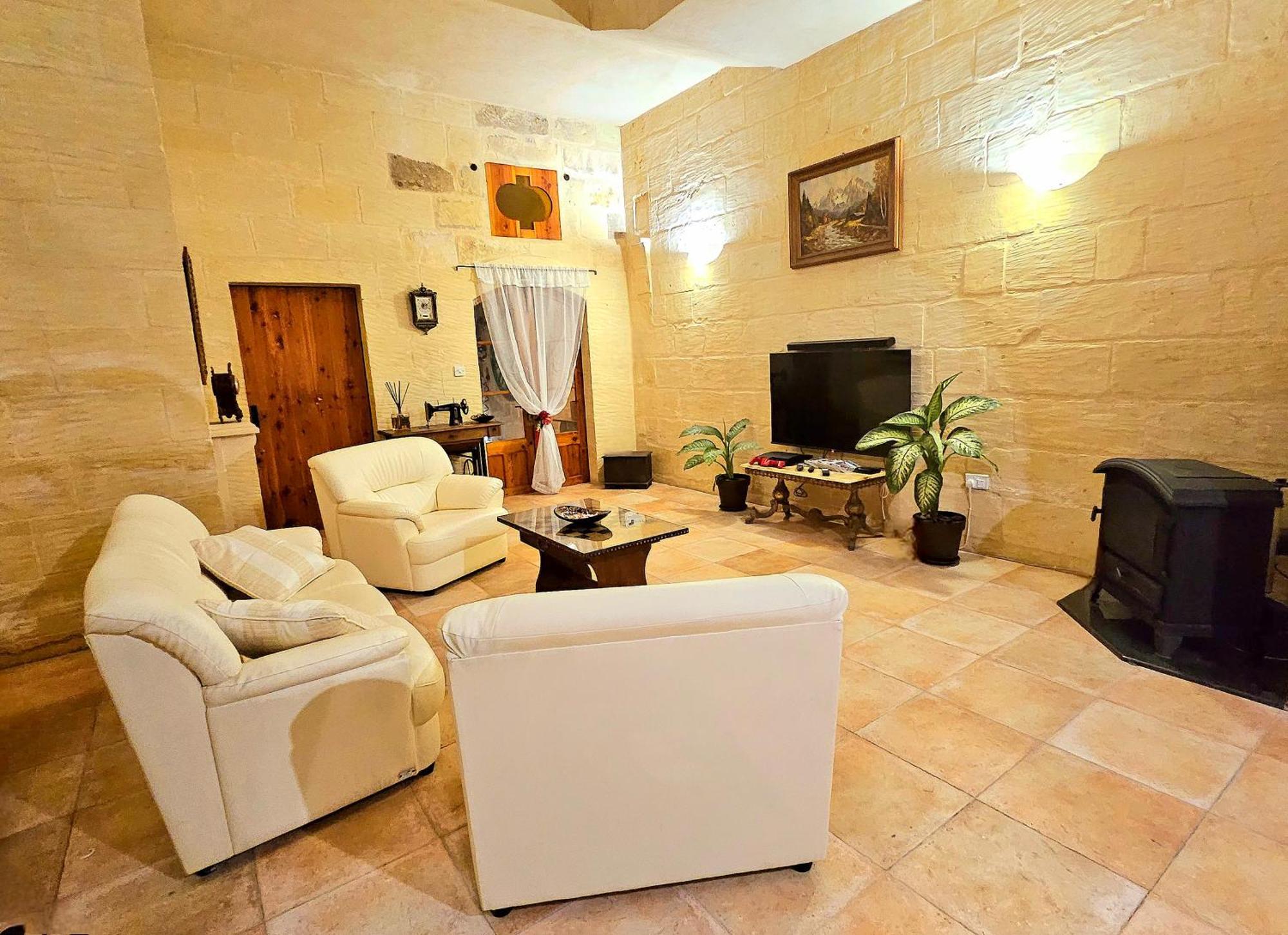 Ta Katrina 3 Bedroom Farm House Xagħra Exterior foto