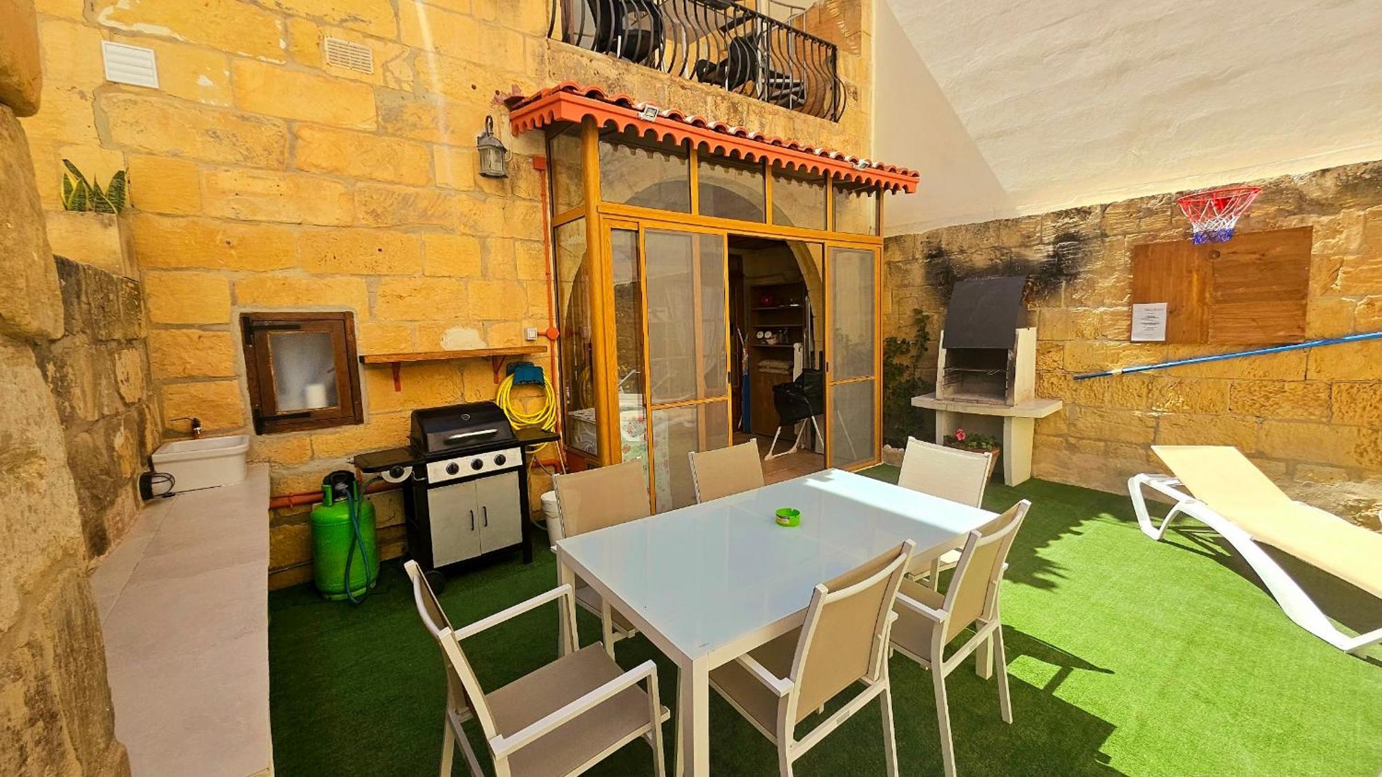 Ta Katrina 3 Bedroom Farm House Xagħra Exterior foto